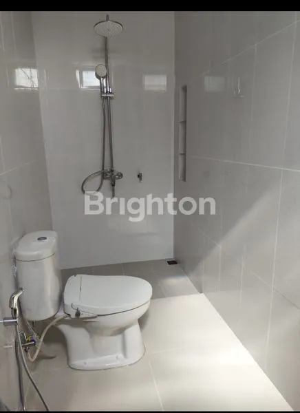 image RUMAH MEWAH BANGUNAN BARU SANGAT BAGUS , SETIABUDI REGENCI (4)