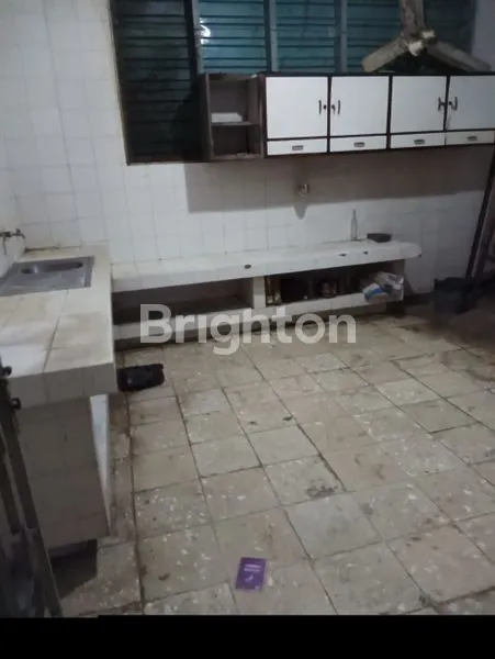 image JUAL RUKO 0 KM JALAN RAYA DEKAT ALUN ALUN LUMAJANG (3)