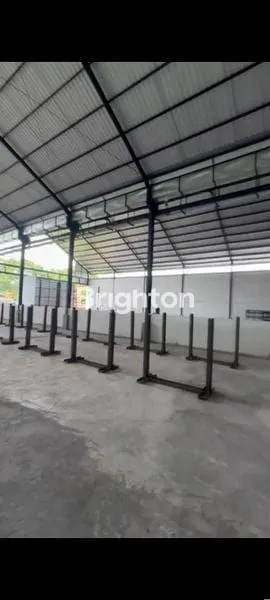 image GUDANG BARU PREMIUM KUAT DAN KOKOH DI BYPASS IDA BAGUS MANTRA (2)