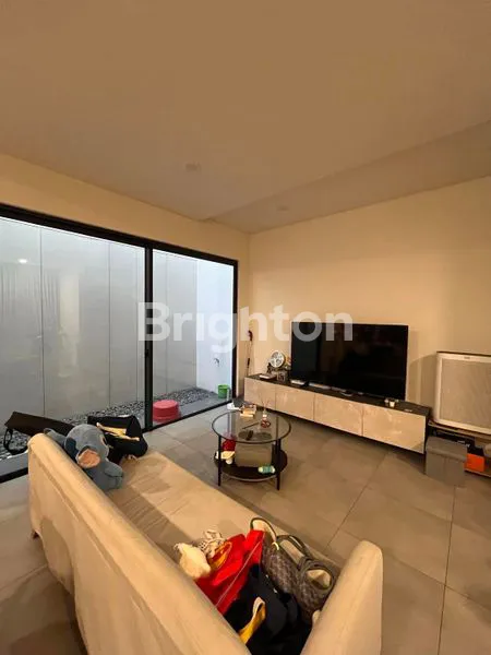 image RUMAH CANTIK 2 LANTAI TANAKAYU BSD (2)