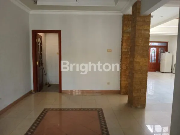 image DIJUAL RUMAH 2 LANTAI DI PANTAI MENTARI (6)