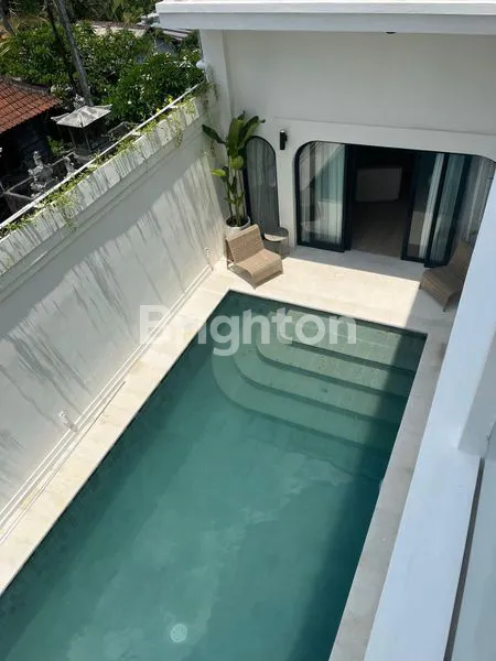 image VILLA FULLY FURNISHED DENGAN ROOFTOP VIEW GWK – UNGASAN (2)