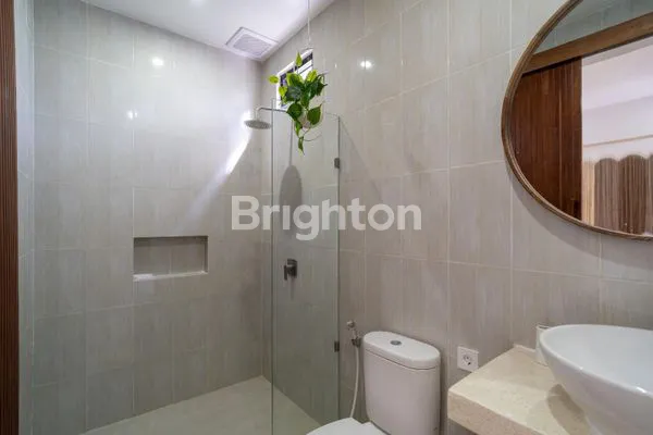 image VILLA FULLY FURNISHED DENGAN ROOFTOP VIEW GWK – UNGASAN (7)