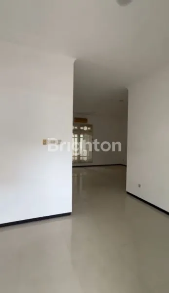 image DISEWAKAN RUMAH DI NIRWANA EXECUTIVE (2)