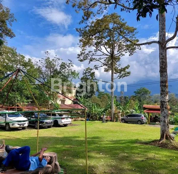 image TEMPAT WISATA KELUARGA PARKIRAN LUAS DAERAH TRAWAS MOJOKERTO (3)
