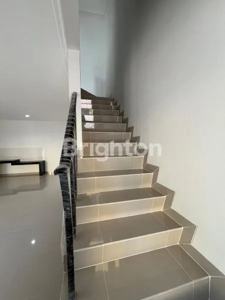 image HUNIAN MODERN CLUSTER EROPA, KELAPA GADING (7)