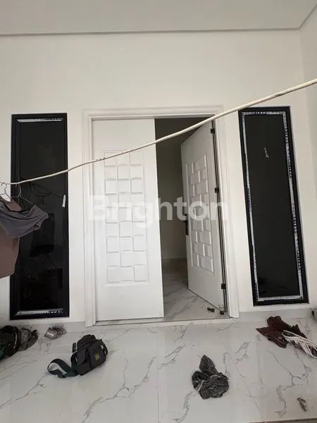 image RUMAH BARU 4 LANTAI DI TANJUNG DUREN DURI KEPA JAKARTA BARAT  (2)