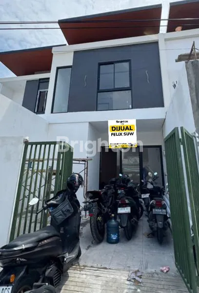 image RUMAH BARU 2 LANTAI DI SEMOLOWARU ELOK (1)