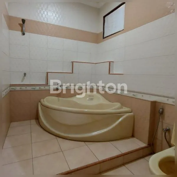 image DI JUAL RUMAH ISTIMEWA SIAP HUNI DI SOLO BARU (4)