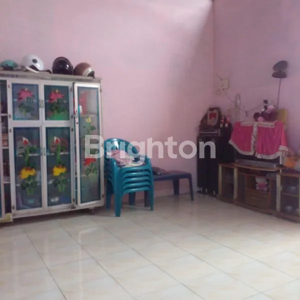 image RUMAH DALAM GANG (4)