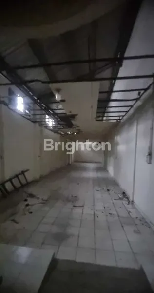 image RUMAH JEMBATAN LIMA 4 LANTAI (3)