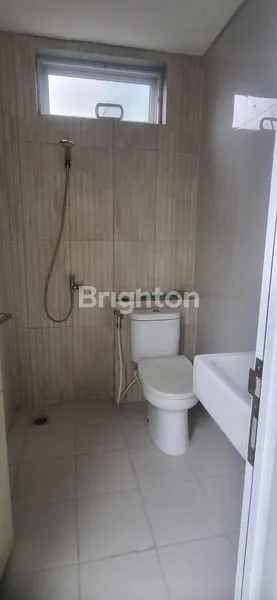 image RUMAH KANTOR 4 LANTAI GAJAH MADA (6)