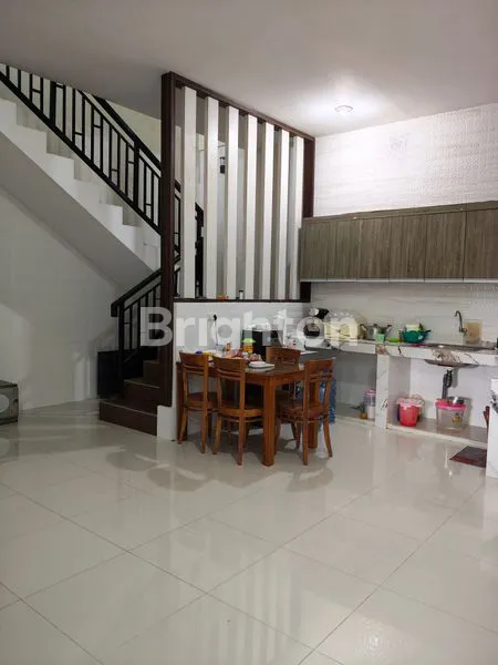 image *RUMAH 2 LANTAI SHM, SIAP HUNI DI TAMAN GRIYA* (1)