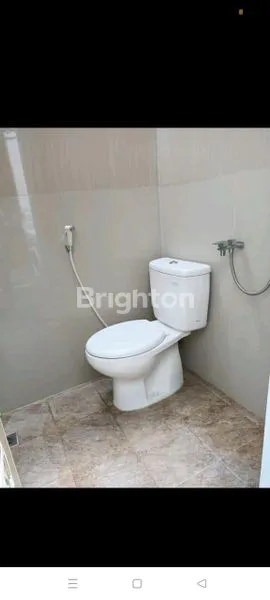 image HUNIAN STRATEGIS 5 MENIT KE EXIT TOL MALANG (4)