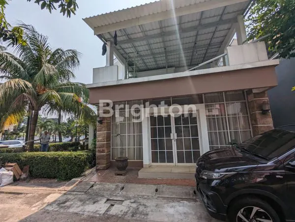 image HUNIAN STRATEGIS 3+1 KT, DEKAT STASIUN & MALL (3)