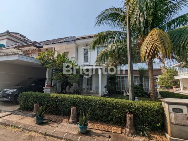 image HUNIAN STRATEGIS 3+1 KT, DEKAT STASIUN & MALL (8)