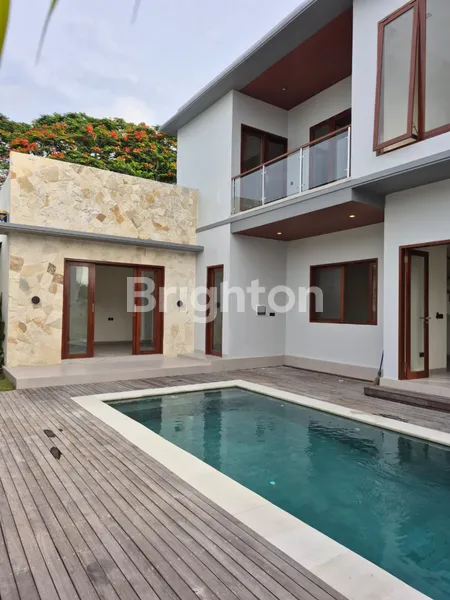 image VILLA BRAND NEW – FREEHOLD DI KUTA SELATAN (1)