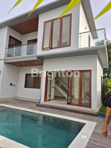 image VILLA BRAND NEW – FREEHOLD DI KUTA SELATAN (7)