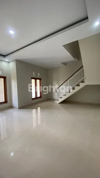 image DIJUAL – RUMAH EKSKLUSIF DI LINGKUNGAN ELIT DENPASAR (6)
