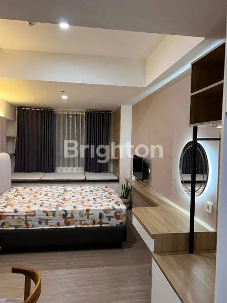 image APARTEMEN COLLINS BOULEVARD ALAM SUTERA (1)