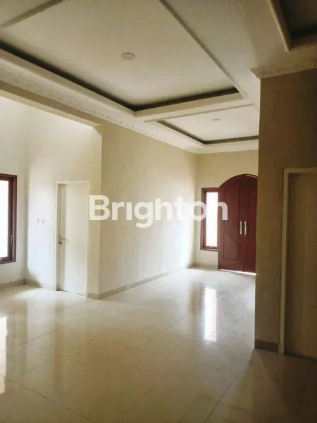 image RUMAH 2 LANTAI SIAP HUNI DI GRAND GALAXY CITY (4)