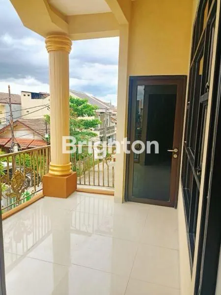 image RUMAH 2 LANTAI SIAP HUNI DI GRAND GALAXY CITY (8)