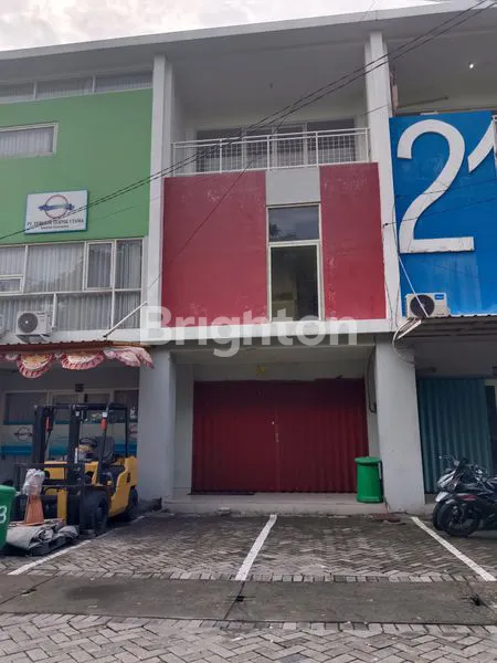 image RUKO 3 LANTAI DI HEAVENLAND PARK, LINGKAR TIMUR (2)