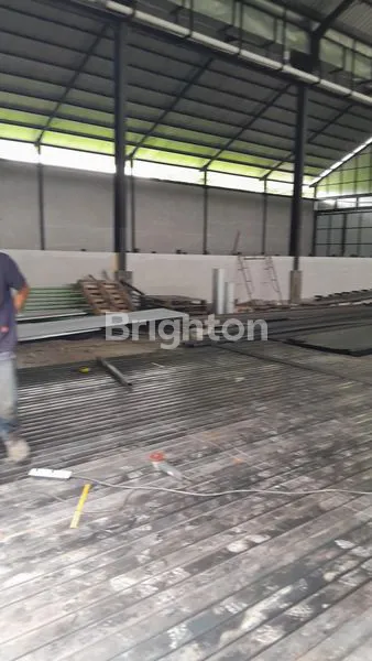 image GUDANG BARU & MURAH SEWA IDA BAGUS MANTRA 1300 METER (8)