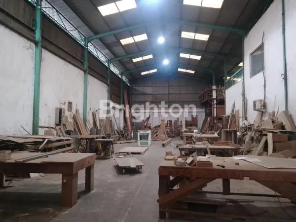 image GUDANG STRATEGIS HANYA 300 METER DARI PINTU TOL (5)