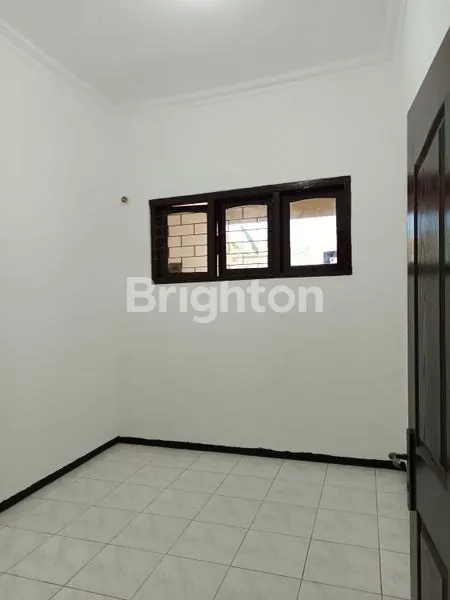 image RUMAH BRONGGALAN (2)