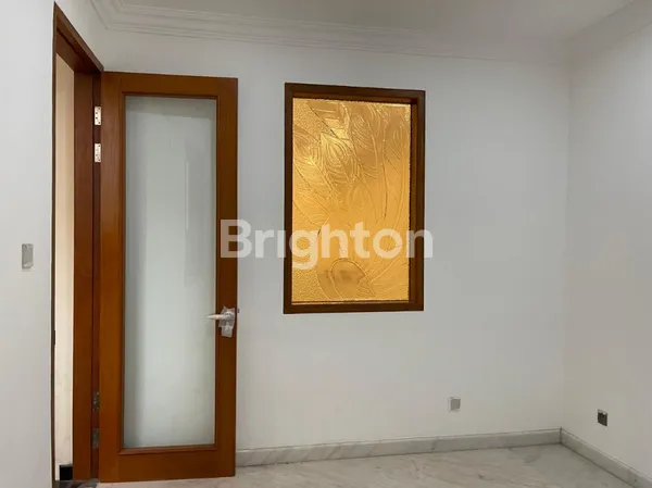 image RUMAH VILLA CITRALAND SENTRA RAYA SURABAYA (5)