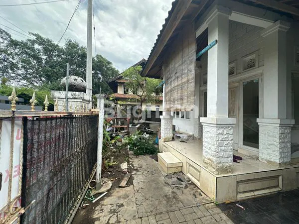 image RUMAH STRATEGIS DI KETEWEL, 3 KT, LT 150M² (2)