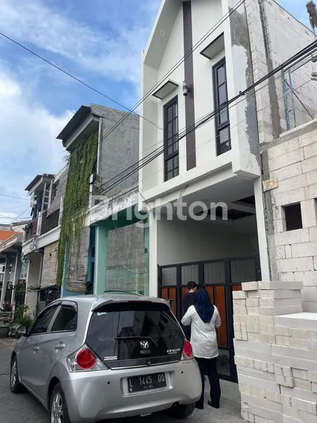 image RUMAH SIAP HUNI 2 LANTAI... BARU UNIT TERBATAS (2)