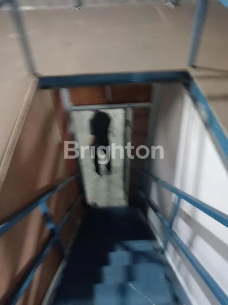 image GUDANG SAFE LOCK SUDAH ADA FASILITAS MEZANIN (5)