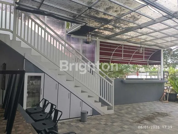 image RUMAH STRATEGIS DENGAN ROOFTOP, COCOK UNTUK BISNIS CAFE (3)