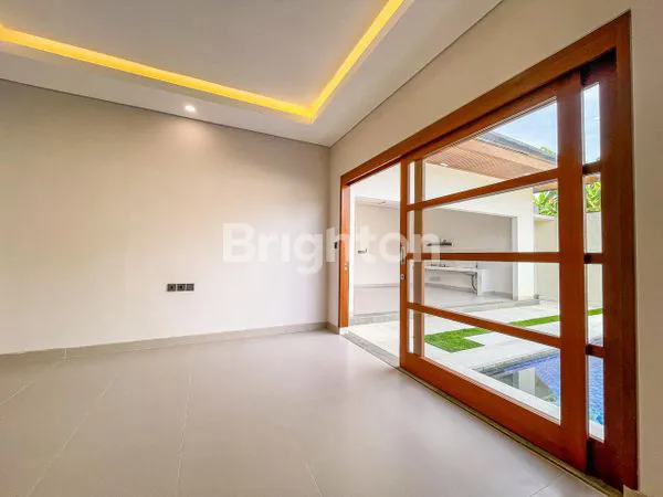 image BRAND NEW VILLA FOR SELL IN KEROBOKAN  (7)