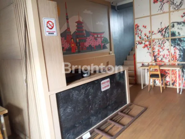 image RUKO STRATEGIS 3,5 LANTAI + ROOFTOP DI PAMULANG (3)