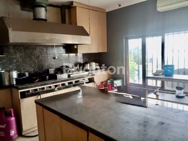 image RUKO STRATEGIS 3,5 LANTAI + ROOFTOP DI PAMULANG (6)