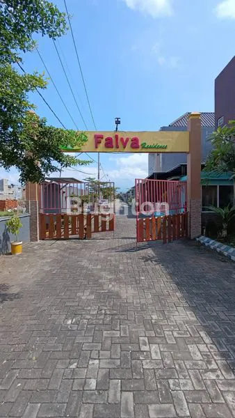 image RUMAH PELABUHAN KETAPANG SUKUN MALANG (2)