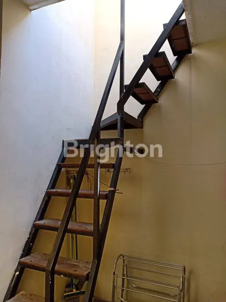 image RUMAH STRATEGIS GRIYASHANTA DEKAT UB MALANG (6)