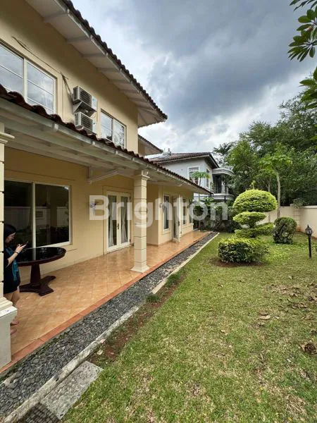 image RUMAH MEWAH DI TAMAN LIPPO KARAWACI (4)