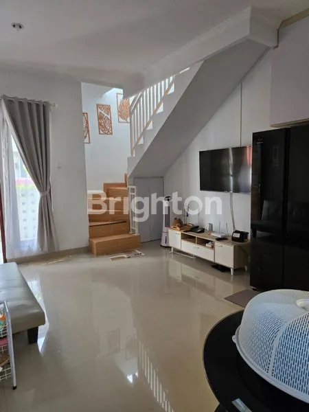 image RUMAH MODERN ONE GATE DI KENANGA DENPASAR (3)