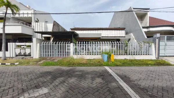 image KLAMPIS WISMA MUKTI DKT MANYAR KERTAJAYA DHARMAHUSADA (1)