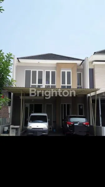 image ROYAL RESIDENCE WIYUNG CLUSTER GREENWICH CIAMIK (1)