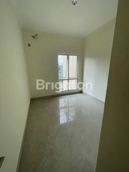 image RUMAH BARU HOOK SEKTOR 7 GADING SERPONG (6)