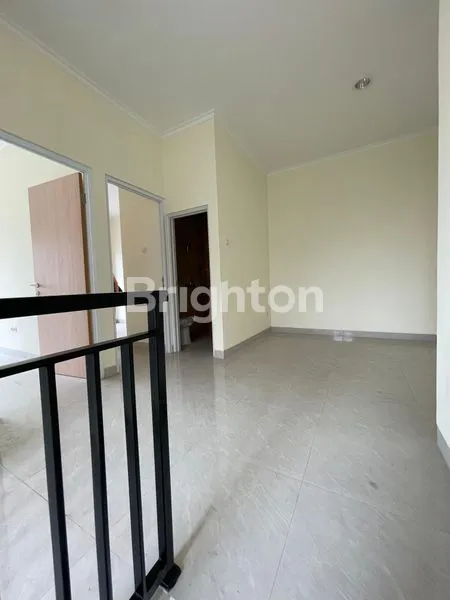 image RUMAH BARU HOOK SEKTOR 7 GADING SERPONG (8)