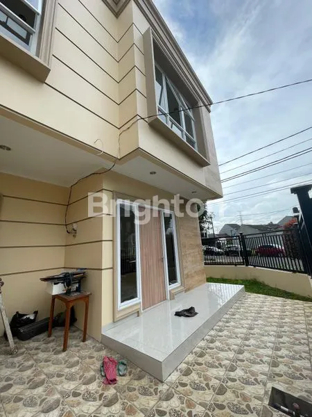 image RUMAH BARU HOOK SEKTOR 7 GADING SERPONG (1)