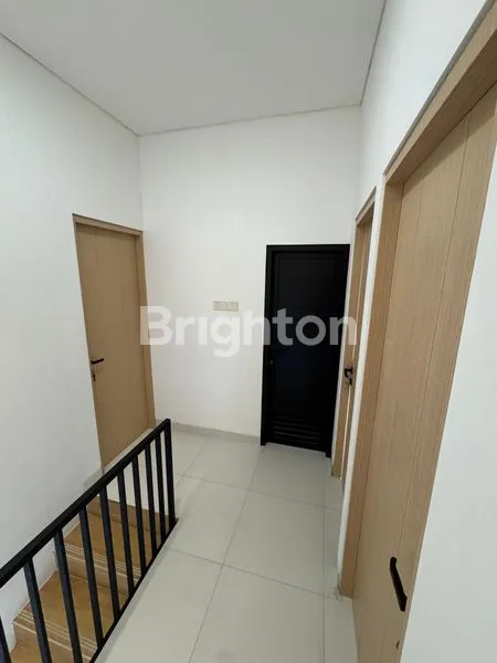 image RUMAH CANTIK SIAP HUNI DI KODAU BEKASI JAWA BARAT.\N (7)