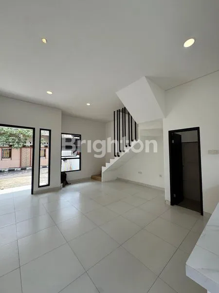 image RUMAH CANTIK SIAP HUNI DI KODAU BEKASI JAWA BARAT.\N (3)