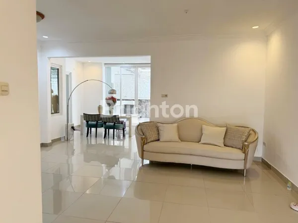 image RUMAH SIAP HUNI WIGUNA DEKAT UPN DAN MERR (4)